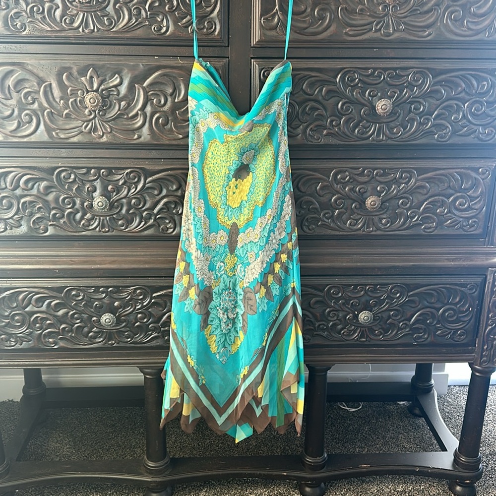 Strapless BCBG size 2 dress great shape worn ones for salsa dancing - Picture 3 of 3